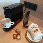 Driemaster, Stijlvol Met Uitzicht Op Jachthaven En Prive Parking, Centrum *