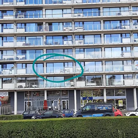 Lejlighed Driemaster, Stijlvol Met Uitzicht Op Jachthaven En Prive Parking, Centrum Oostende