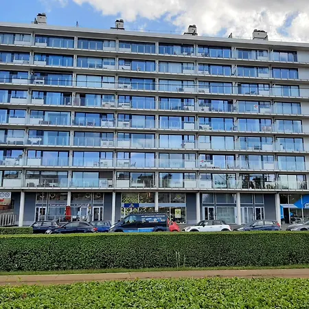 Driemaster, Stijlvol Met Uitzicht Op Jachthaven En Prive Parking, Centrum Oostende